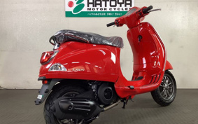 VESPA LX125 2023