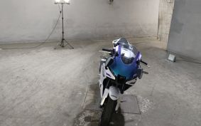 YAMAHA YZF R-3 2025 RH25J