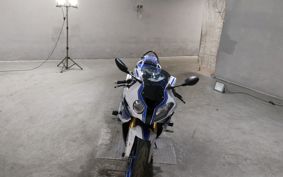 BMW HP4 0D01