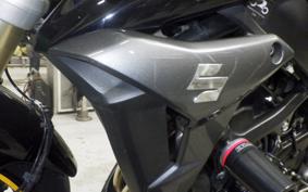 SUZUKI GSR750 2012