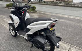 YAMAHA TRICITY 125 SE82J