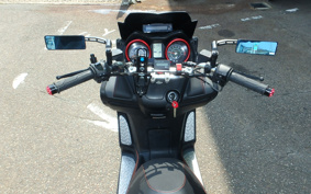YAMAHA X-MAX 250 Trike SG25