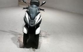 YAMAHA TRICITY 125 SE82J