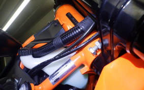 KTM 690 SMC R 2024