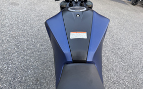 HONDA CB250R MC52