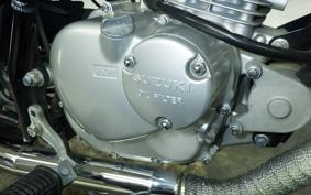 SUZUKI GN125 H
