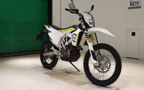 HUSQVARNA 701ED 2019