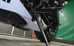 KAWASAKI ZX 10 NINJA R 2011