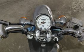 YAMAHA VINO 125 SE24