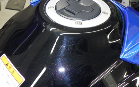 SUZUKI GSX-S750 2023