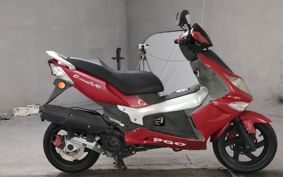 PGO G-MAX220 ..