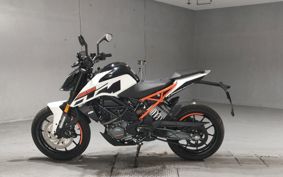 KTM 125 DUKE JPA40