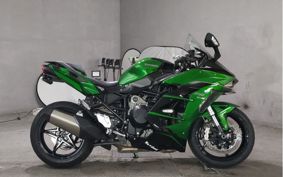 KAWASAKI  NINJA H2 SX SE ZXT02A