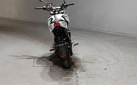 BENELLI TNT125 ..