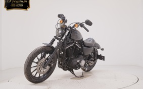 HARLEY XL883N 2011