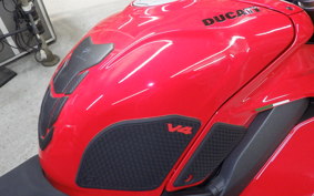DUCATI PANIGALE V4 S 2024