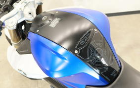 BMW F800R 2015 0B04