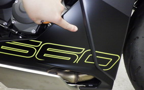 TRIUMPH DAYTONA 660 2025