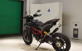 DUCATI HYPERMOTARD 820 2014