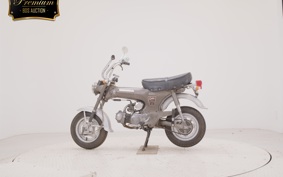 HONDA DAX 70