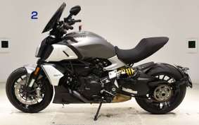 DUCATI DIAVEL 1260 2021