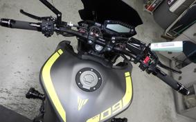 YAMAHA MT-09 A 2018 RN52J