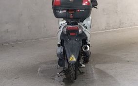 YAMAHA TRICITY 125 SE82J