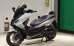 HONDA FORZA 250 MF17