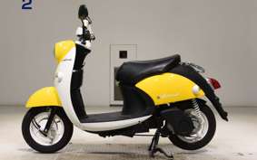 YAMAHA E-VINO SY11J