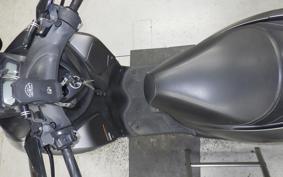 YAMAHA TRICITY 125 A  ヤネツキ SEC1J