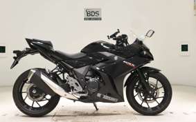 SUZUKI GSX250RA