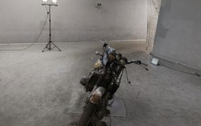 SUZUKI GT750 GT750
