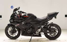 SUZUKI GSX250RA