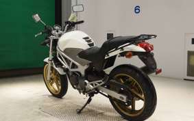HONDA VTR 250 Gen. 2 2023 MC33