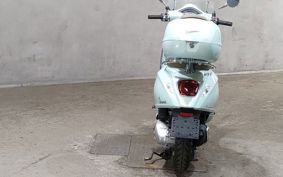 VESPA  VESPA  PRIMA  BEIGE RA125 ..