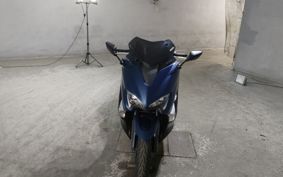 YAMAHA T-MAX 530 DX 2018 SJ15J