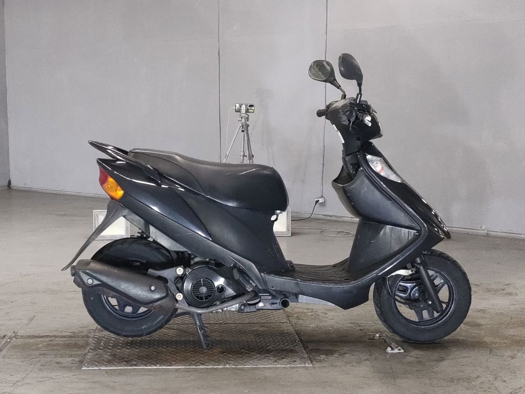 Фото Suzuki ADDRESS V125 с японского аукциона