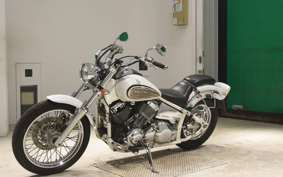 YAMAHA DRAGSTAR 400 2002 VH01J