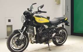KAWASAKI Z900RS 2025 ZR900K
