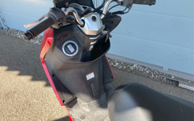 YAMAHA MAJESTYS SG28J