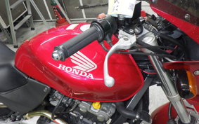 HONDA HORNET 250 2025 MC31