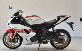 YAMAHA YZF-R7 2022 RM39J