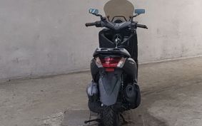 YAMAHA N-MAX 155 SG50J
