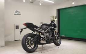 TRIUMPH STREET TRIPLE RS 2022