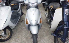 SUZUKI LET's 4 CA46A