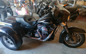 HARLEY HARLEY FLHTCU 2012 MAM