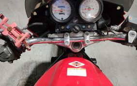 HONDA VTR 250 MC33