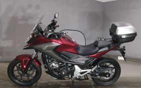 HONDA NC750X RC90
