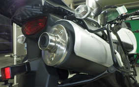SUZUKI Vｽﾄﾛｰﾑ650 2009