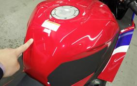 HONDA CBR600RR 2025 PC40